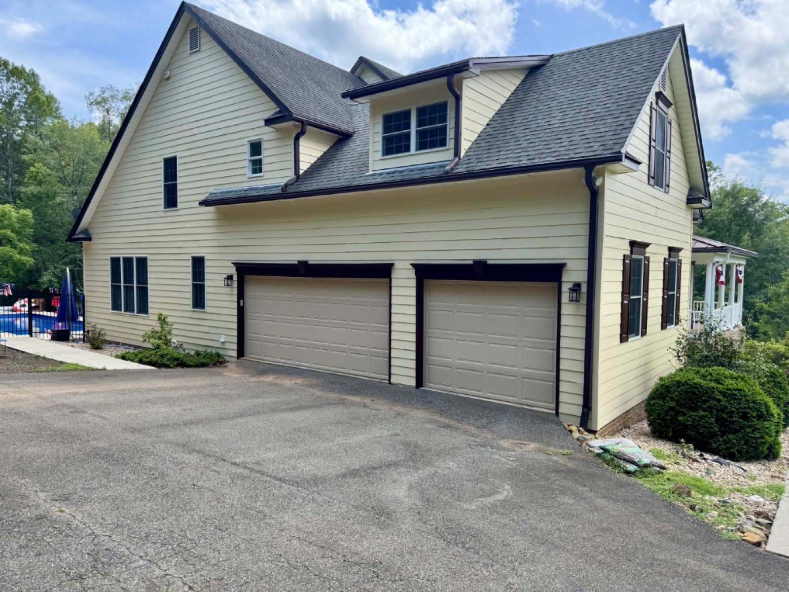 Siding repair on a home in Campbell County, VA